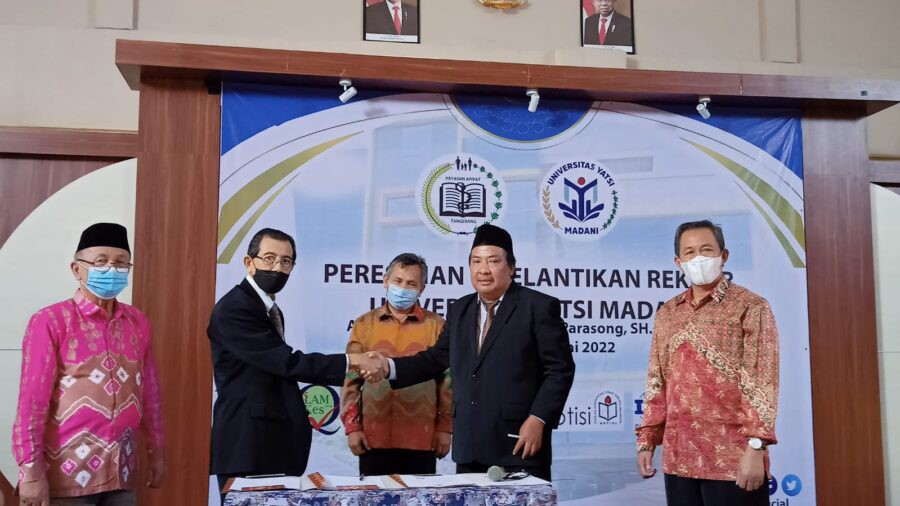 Universitas Yatsi Madani Lantik Rektor Baru